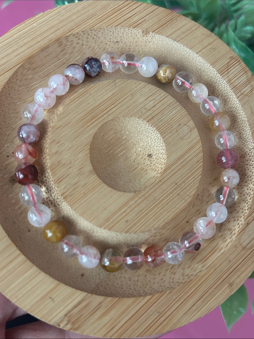 Handmade hematoid quartz gemstone beaded bracelet